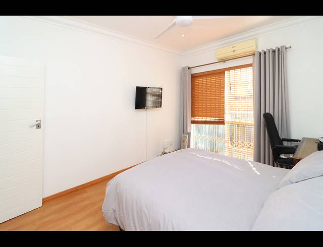 5 BEDROOM HOUSE FOR SALE IN LINKSFIELD